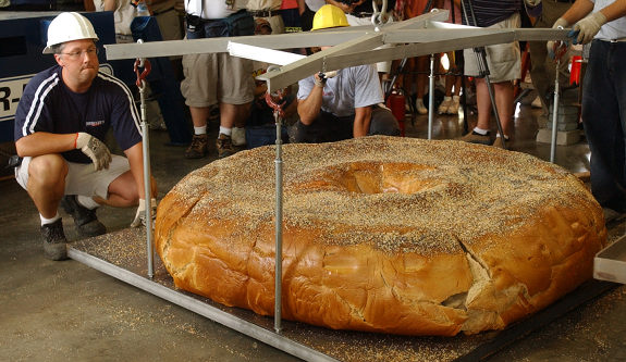 world's largest bagel